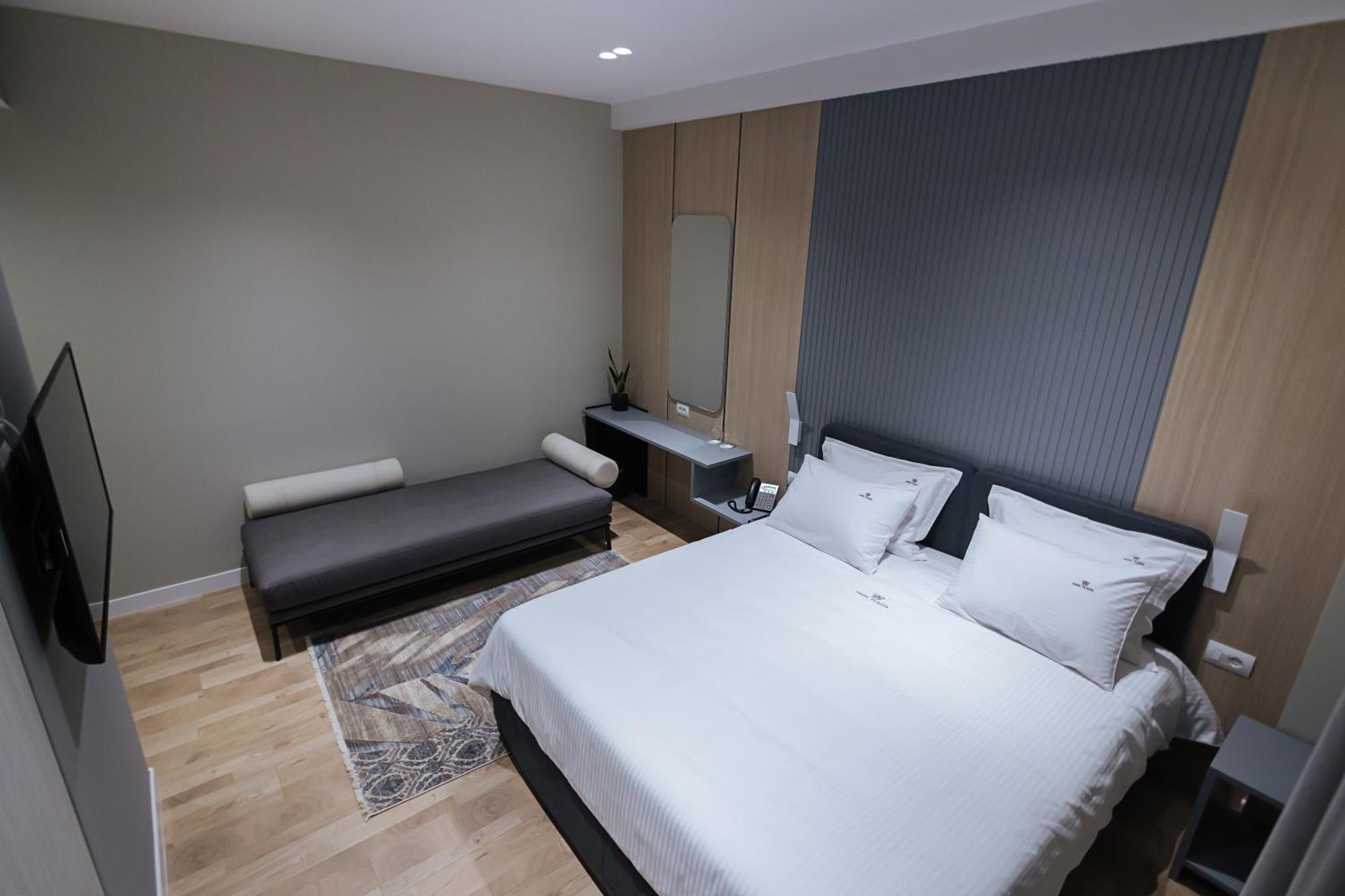 Hotel Park Plazza Korce Exterior foto